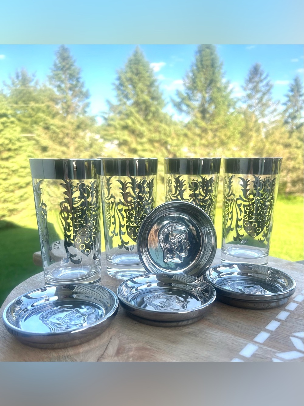 Mid Century Kimiko Highball Glasses Silver
Rim 9pc Barware Set Caddy